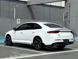 Фото 4 - Geely Preface