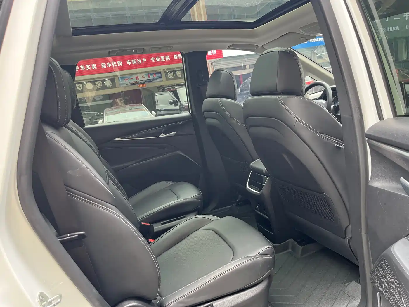 SAIC Maxus Maxus G50 2019 1.5T Automatic Luxury Edition China VI фото 9