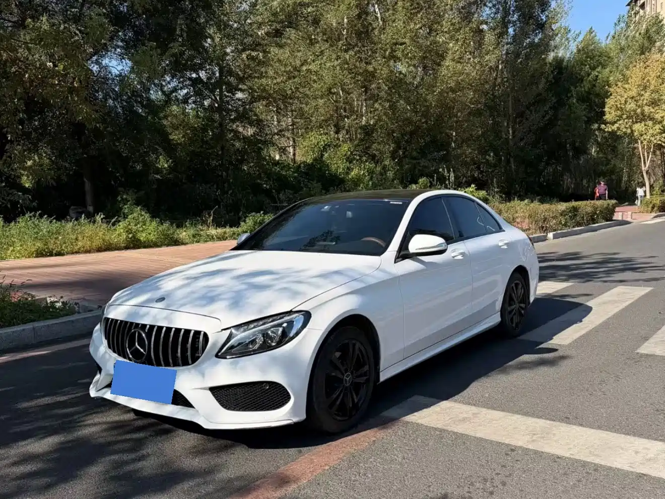 Фото 1 - Mercedes-Benz C-Class
