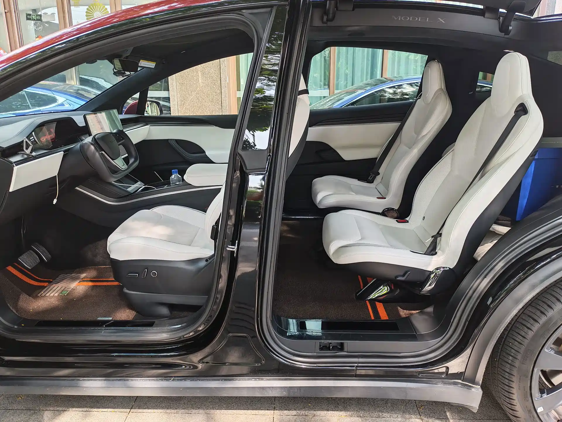 Фото 8 - Tesla Model X