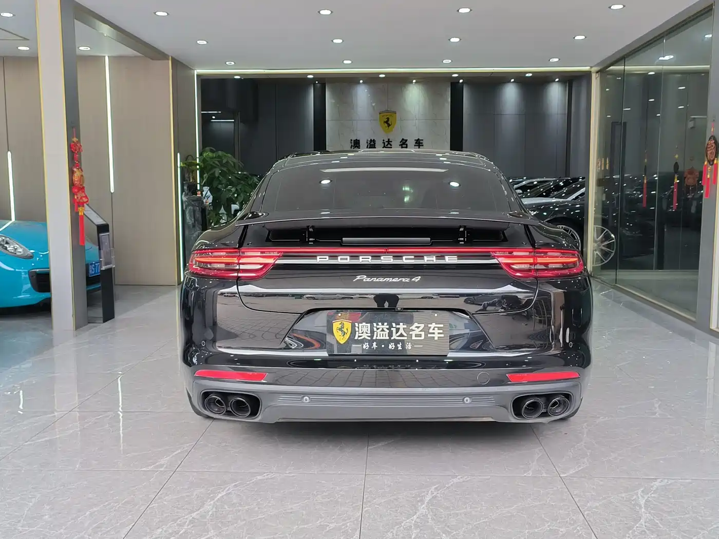 Porsche Panamera 2019 Panamera 4 Executive Long Wheelbase 2.9T фото 15