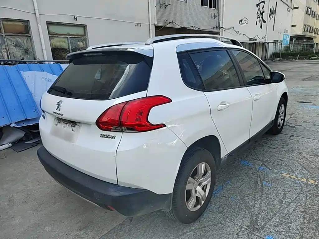 Peugeot 2008 2015 2014 1.6L Automatic Trend Edition
