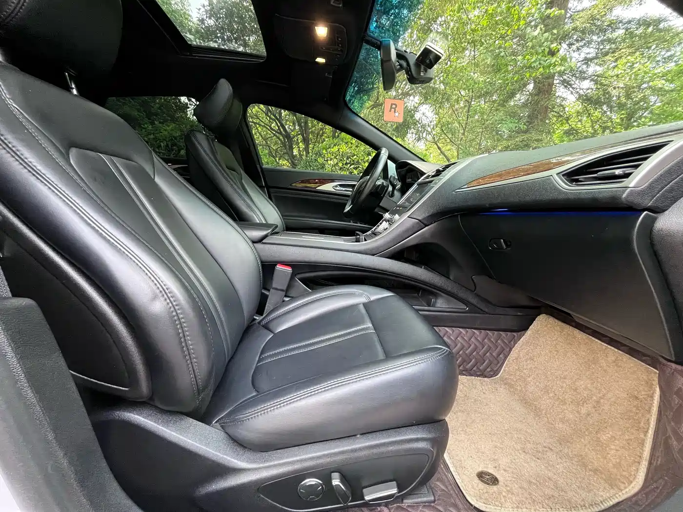 LINCOLN MKZ