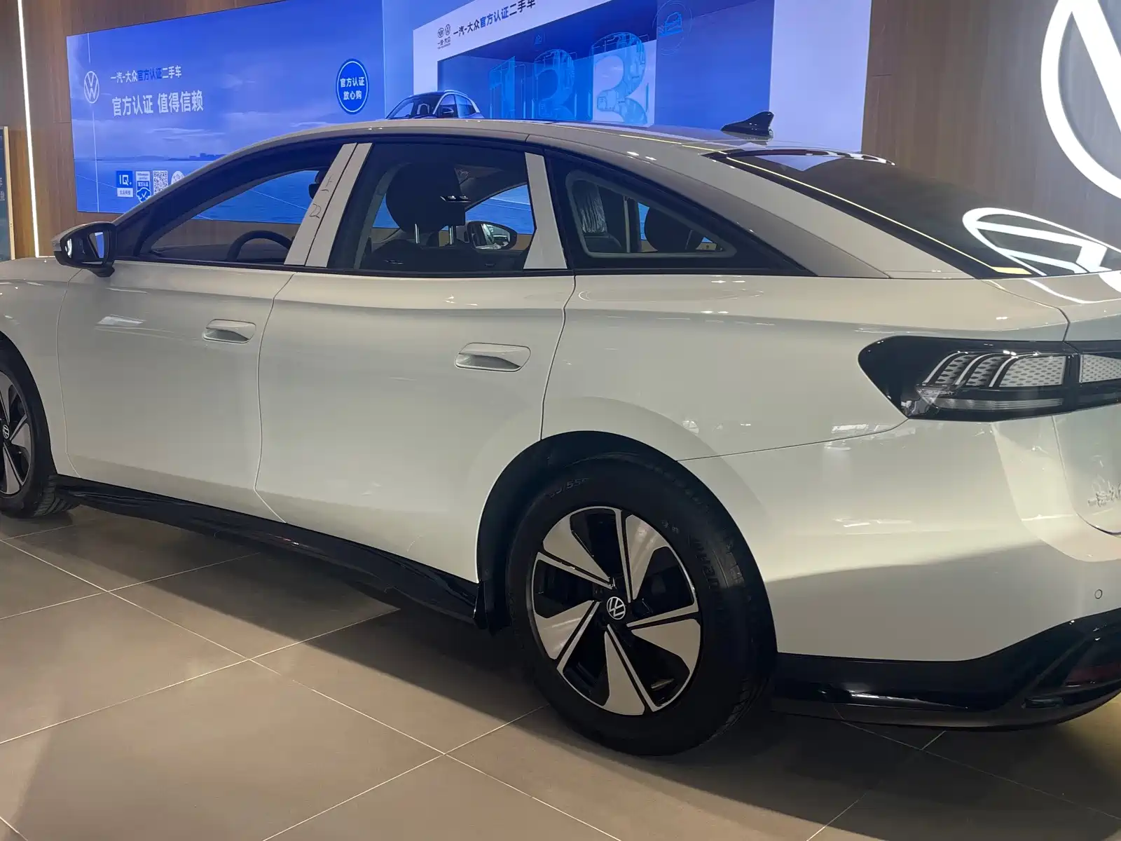صورة 6 - Volkswagen ID.7