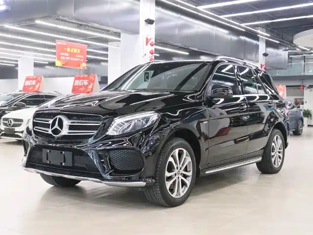 MERCEDES-BENZ GLE