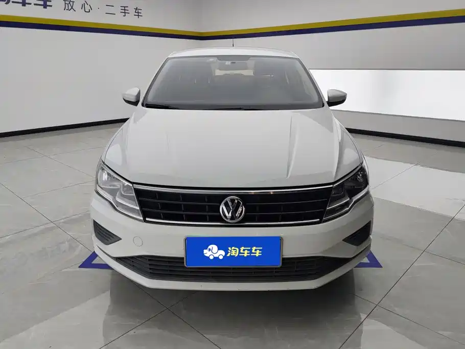 Фото 2 - Volkswagen Jetta