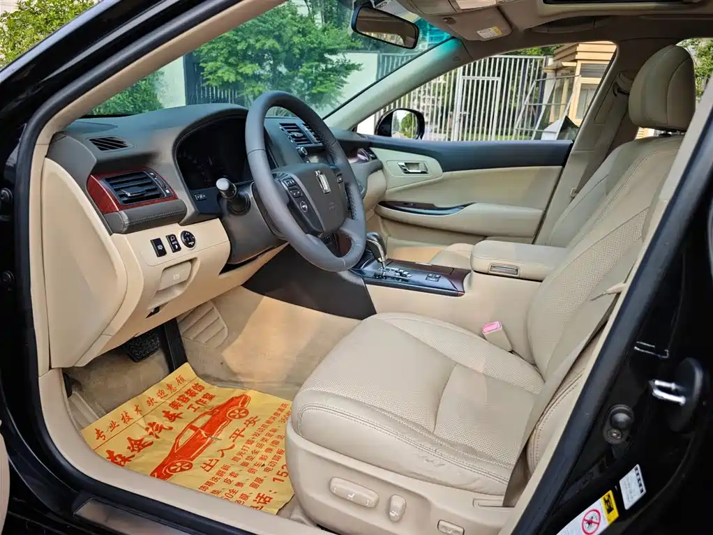Toyota Crown 2010 2.5L Royal Leather Sunroof Navigation фото 9
