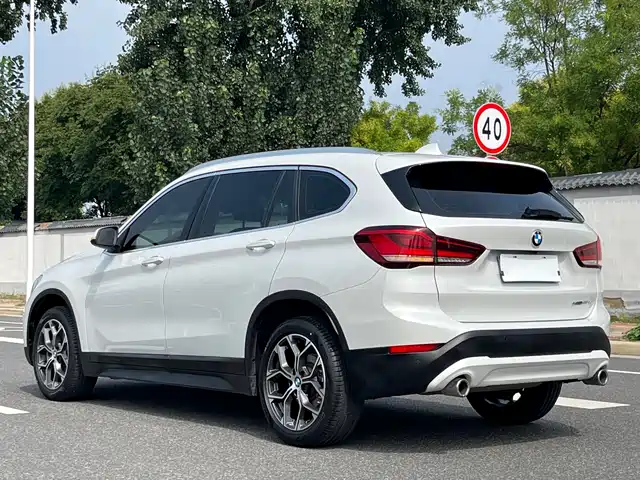 BMW X1 2022 sDrive25Li Leading — фото 5