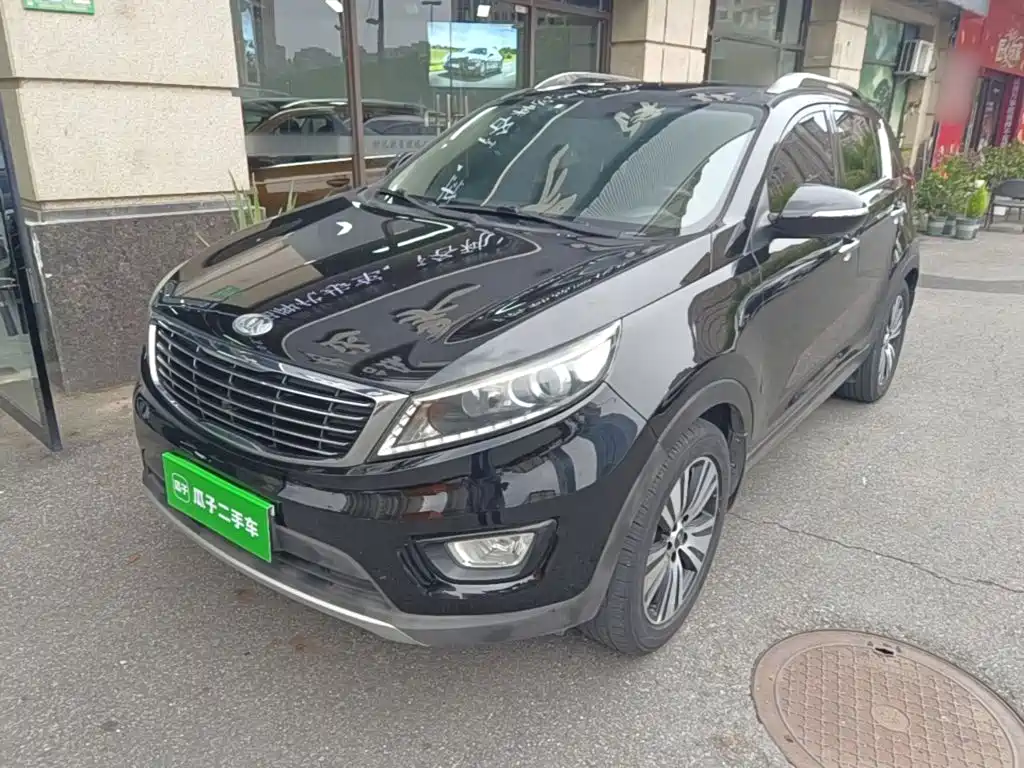 Фото 1 - Kia Sportage