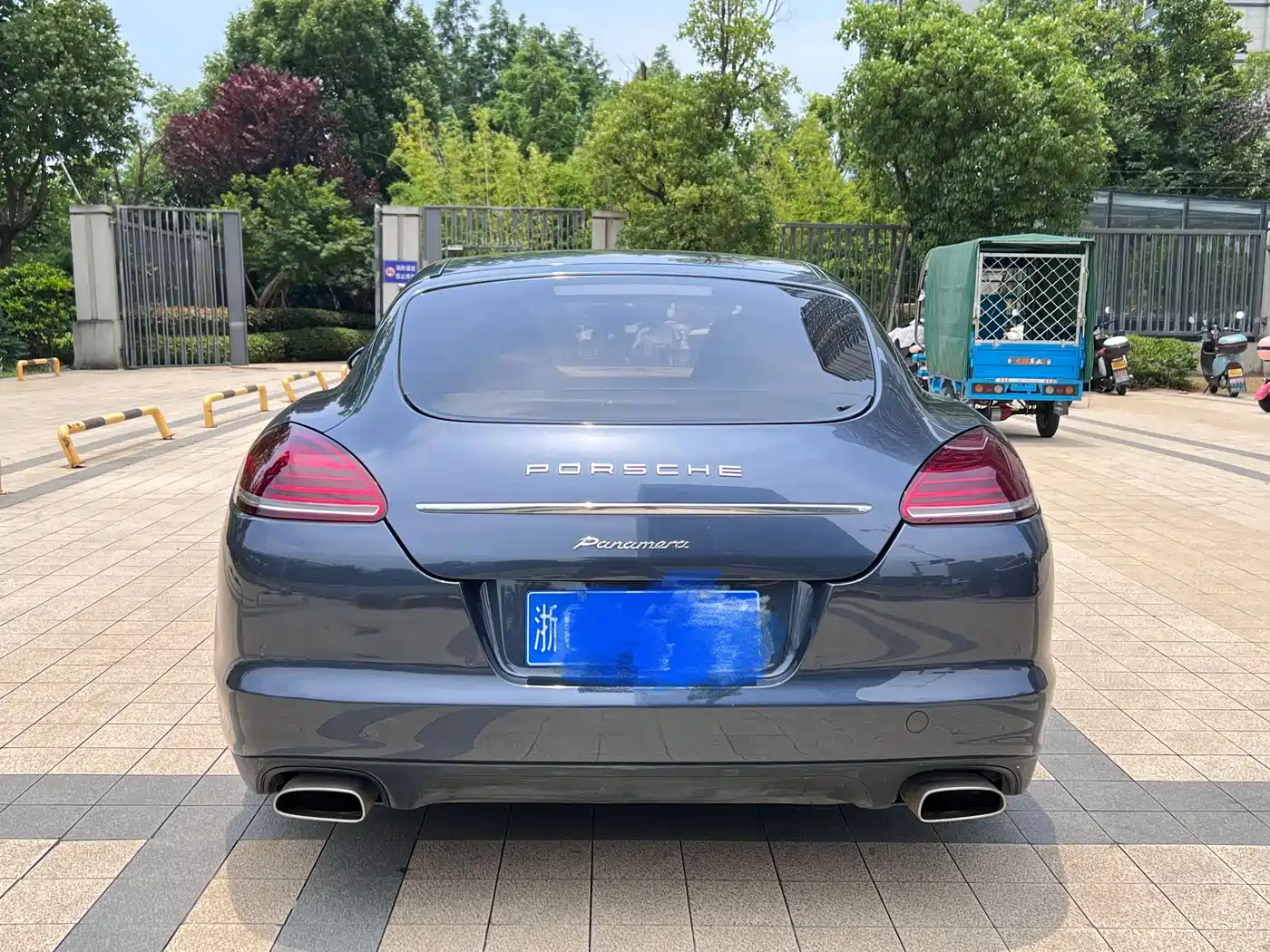 Porsche Panamera 2011 2010 Panamera 3.6L