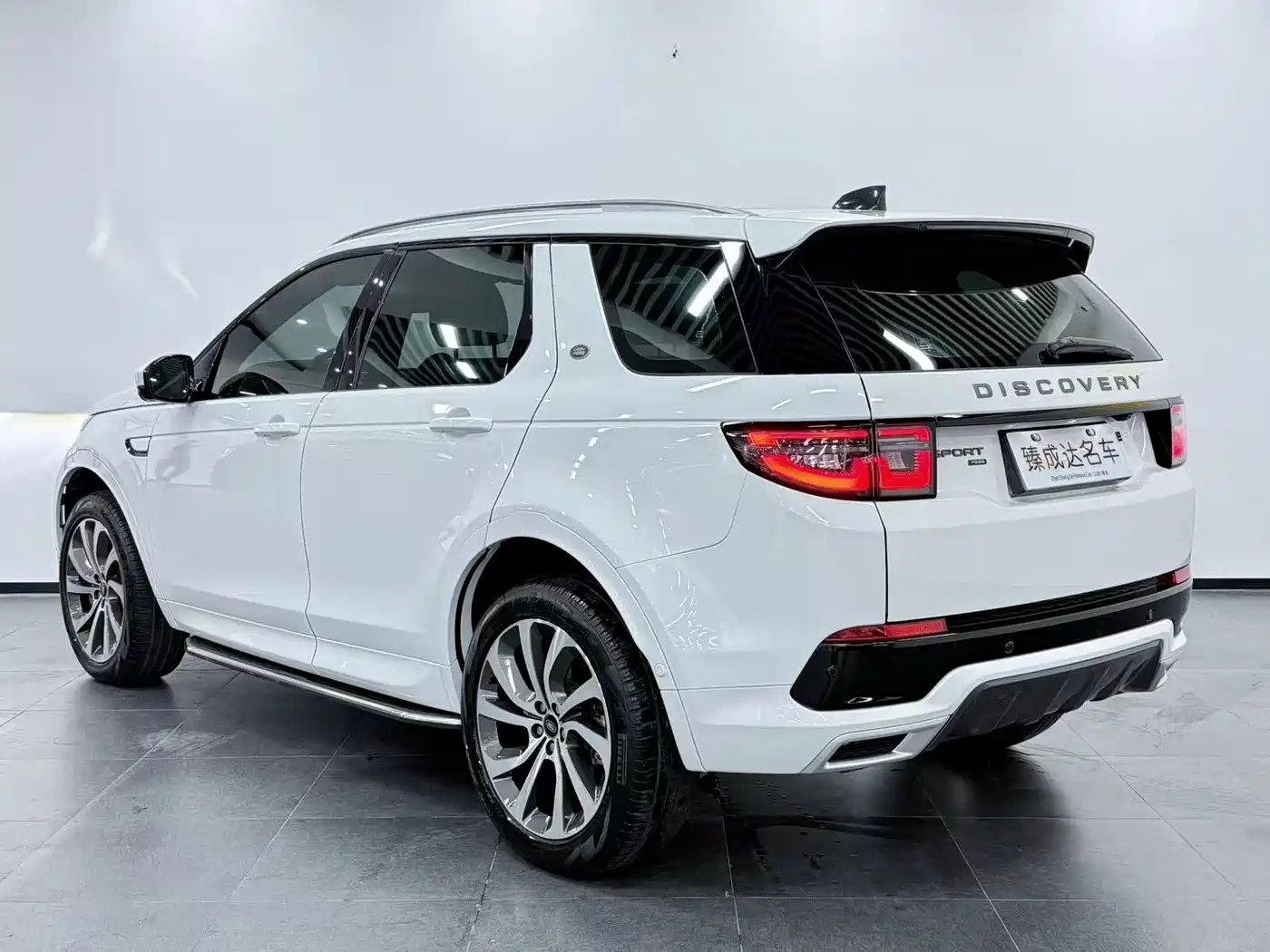 Фото 4 - Land Rover Discovery Sport