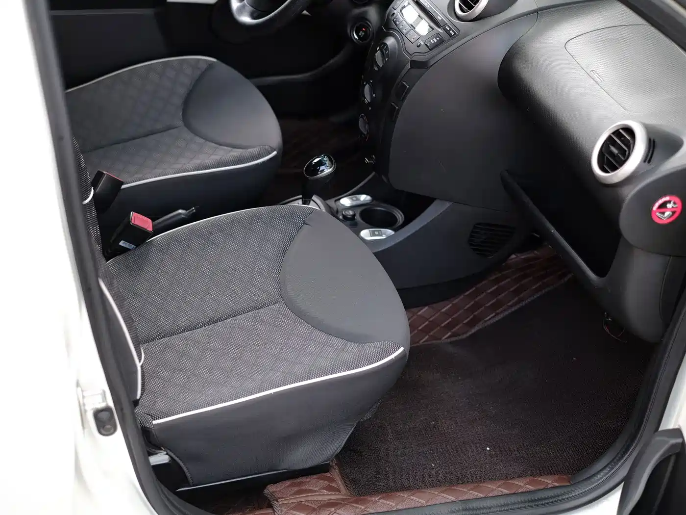 BYD F0 2015 2015 1.0L AMT Cool Edition