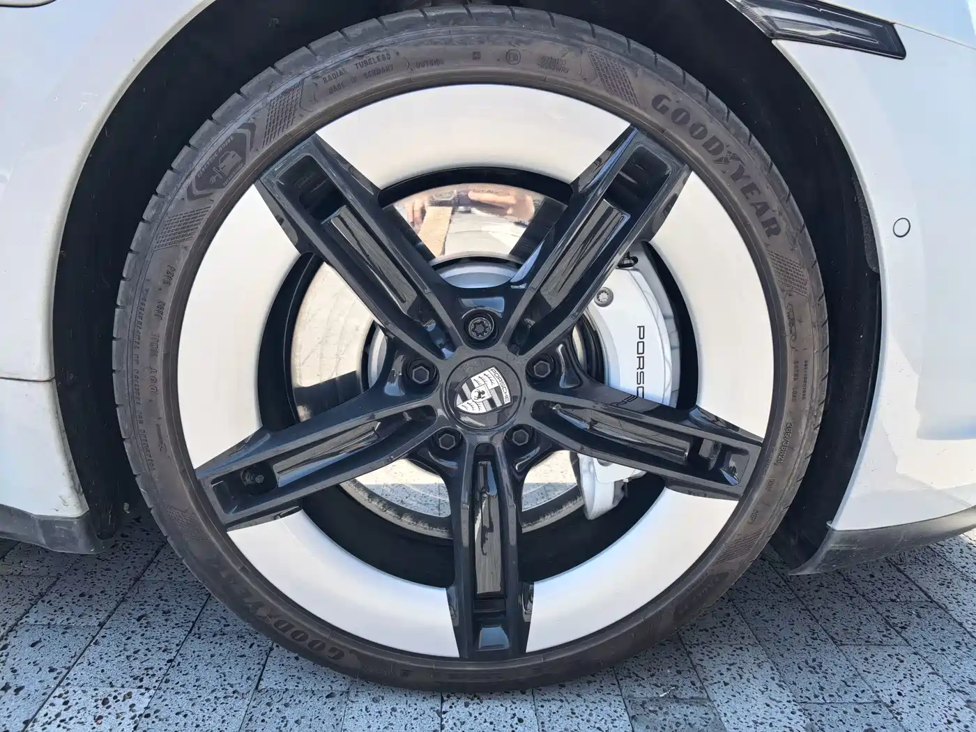 Porsche Taycan 2025 2024 Taycan 4