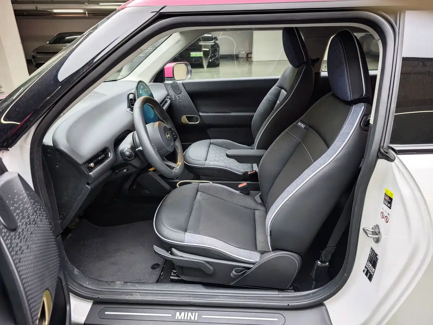 MINI Electric MINI COOPER 2025 2025 Facelift 466km COOPER E Classic Trim