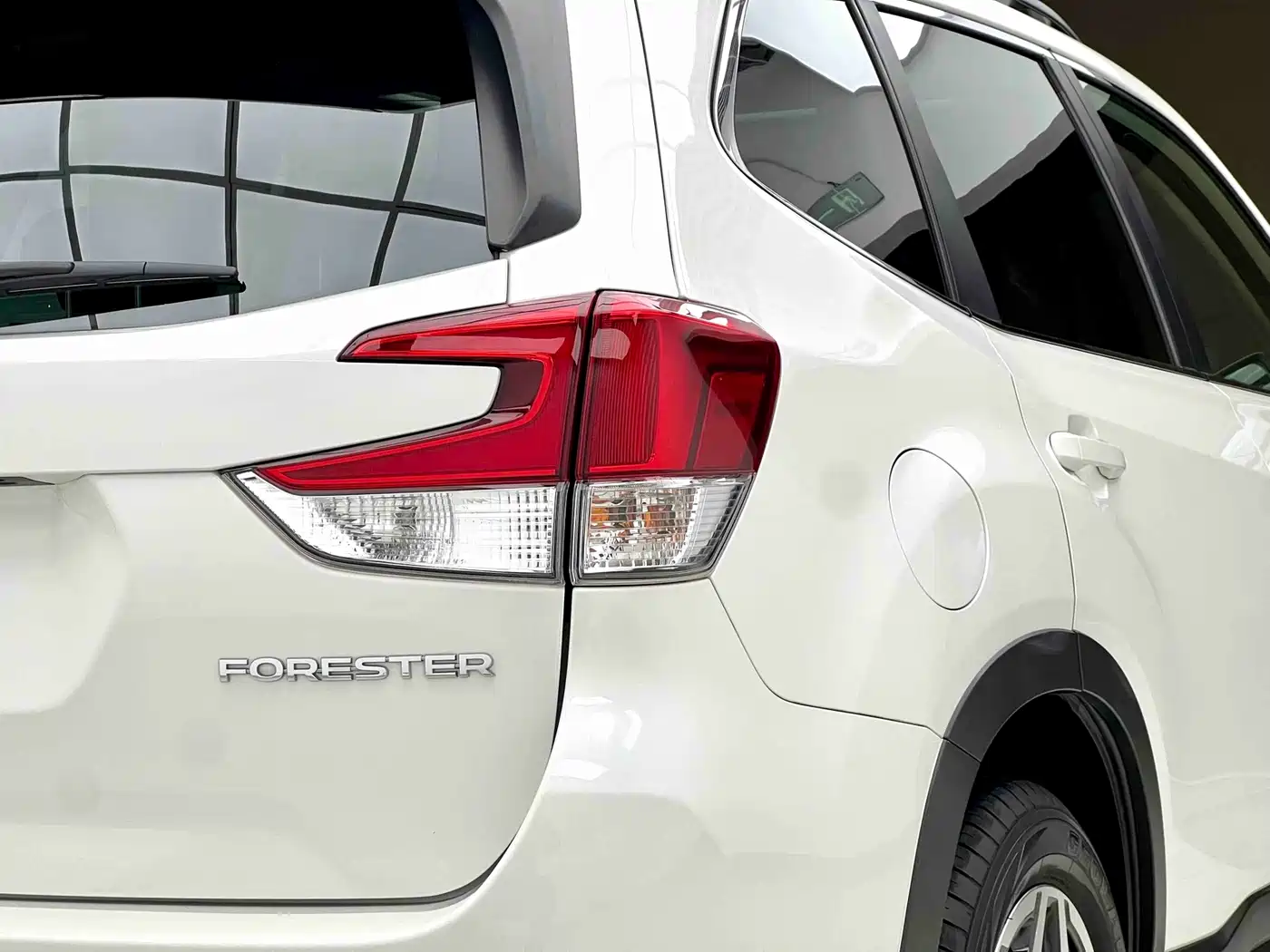Subaru Forester 2023 2022 2.0i AWD Luxury Edition with EyeSight