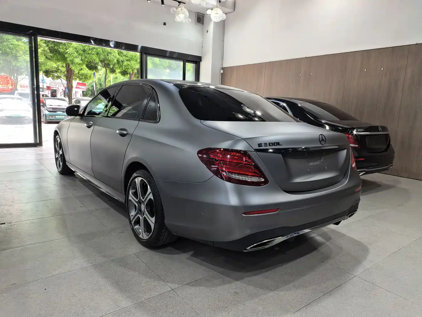 Mercedes-Benz E-Class 2016 E 300 L Sport Fashion Type фото 8