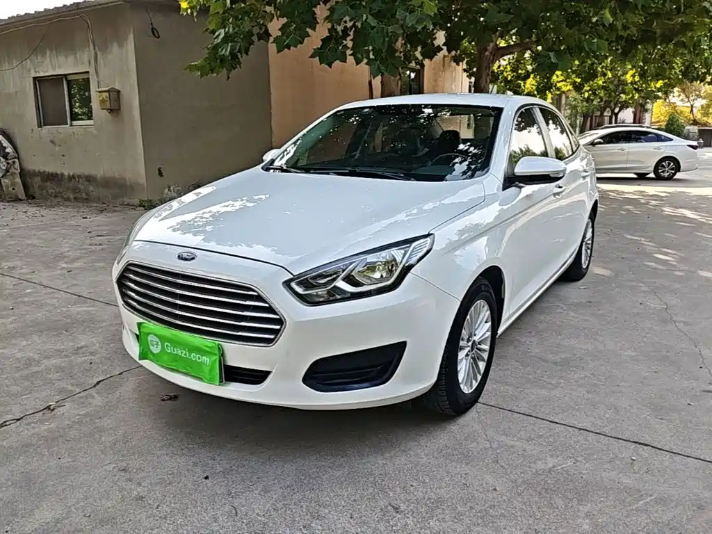 Ford Escort 2017 — пригон из Китая