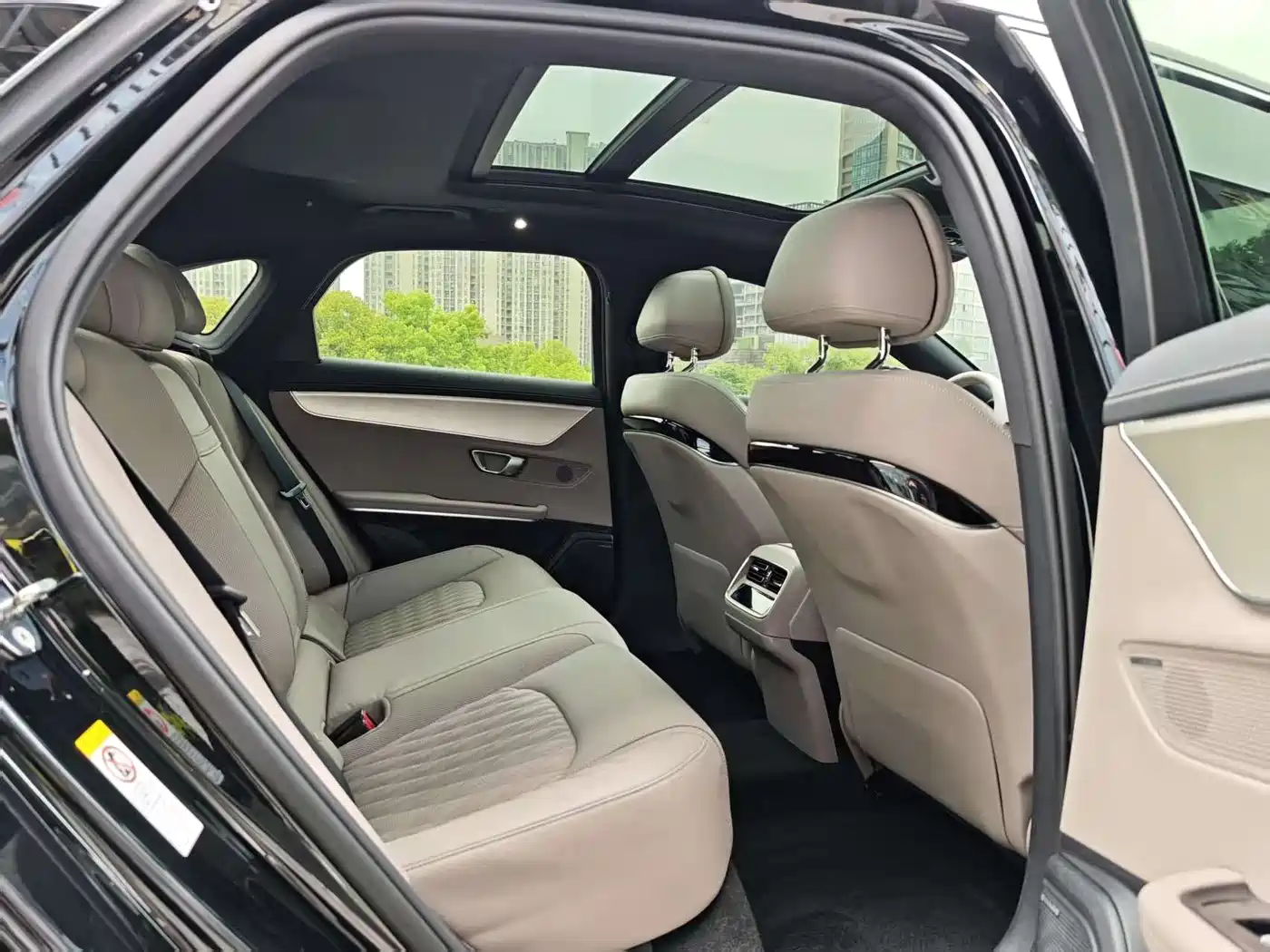 BYD Han 2025 DM-i 125KM Premium фото 13