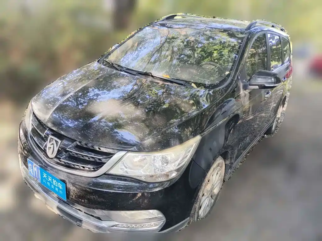 Photo 1 - Baojun 730