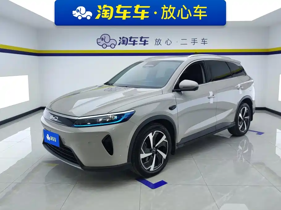 BYD Seal 05 DM-i 2025
