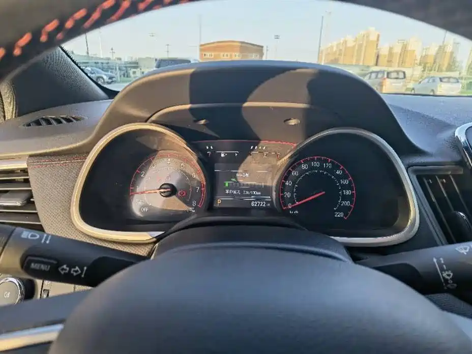 Chevrolet Monza 2019 RS 330T Auto Smooth Edition China VI фото 9