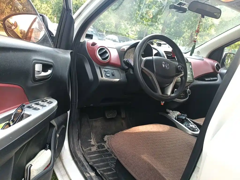 Changan Benben 2017 2015 1.4L IMT Luxury (China V)