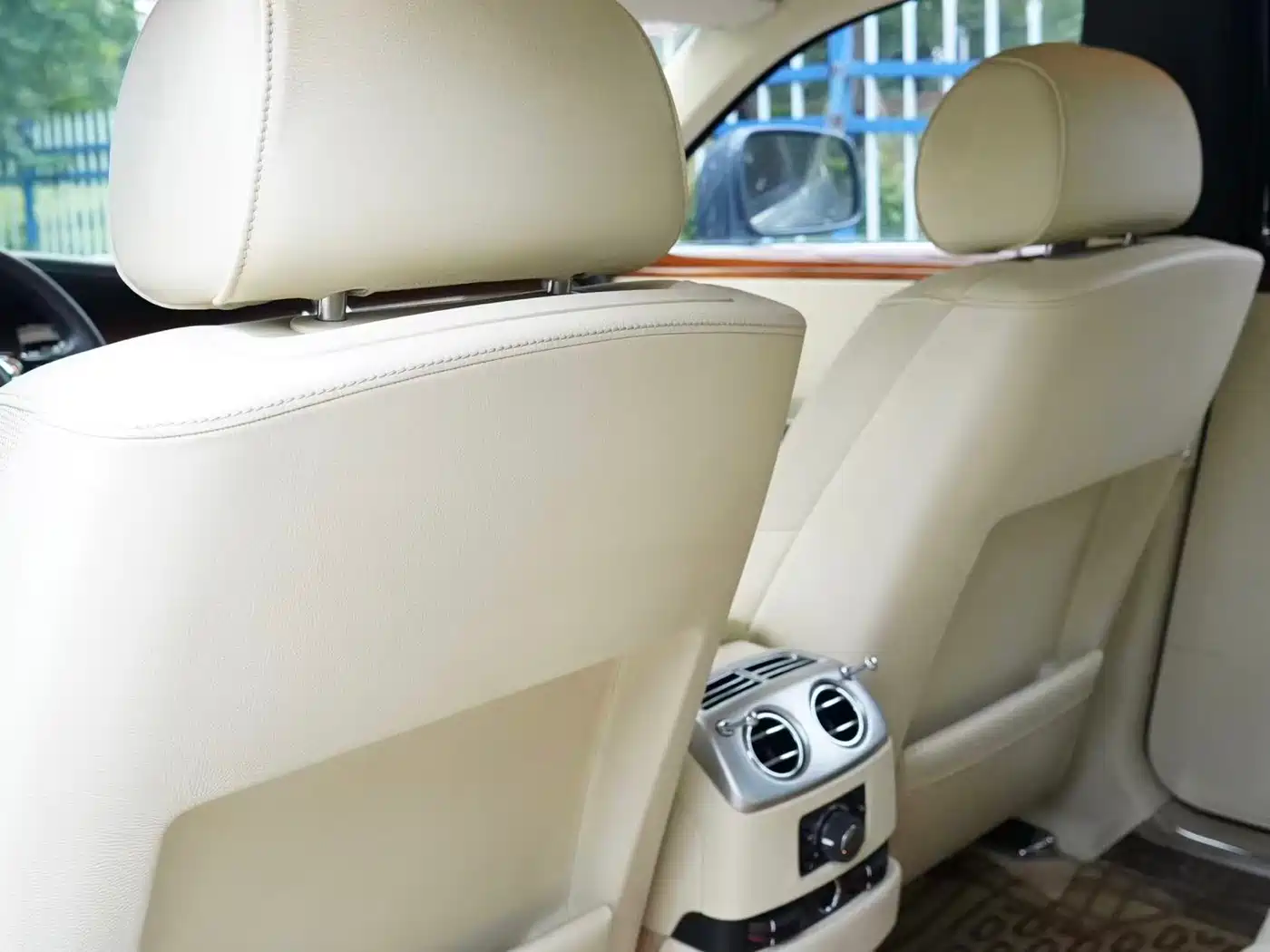 Rolls-Royce Ghost 2010 2010 Model 6.6T Standard