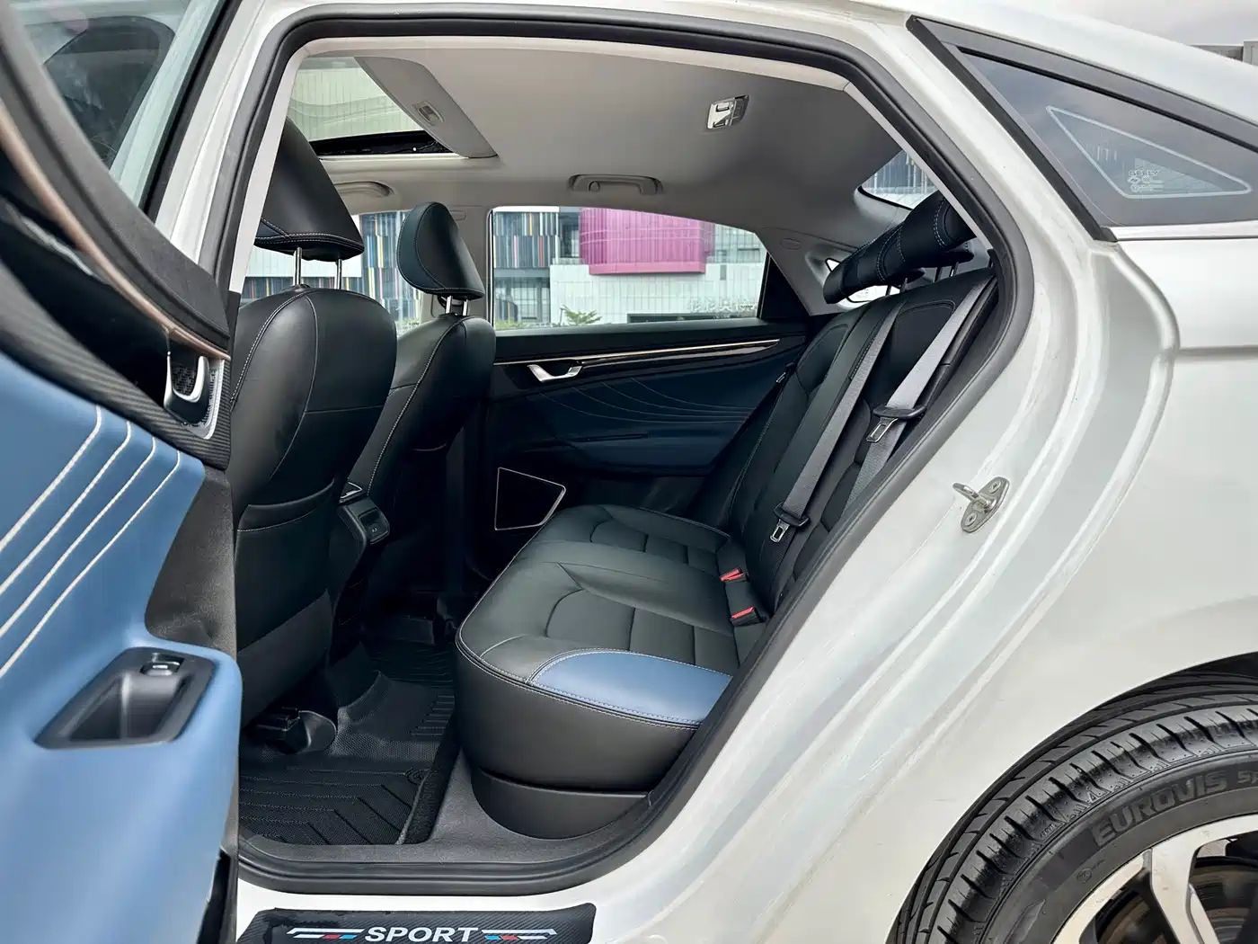 GEELY AUTOMOBILE EMGRAND GL