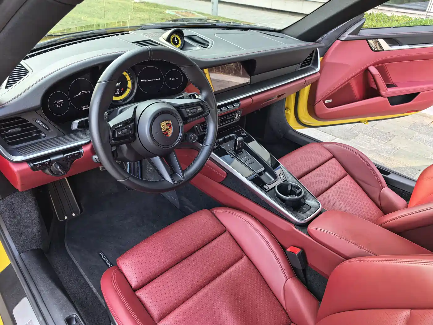 Porsche 911 2019 Carrera 4S 3.0T фото 10