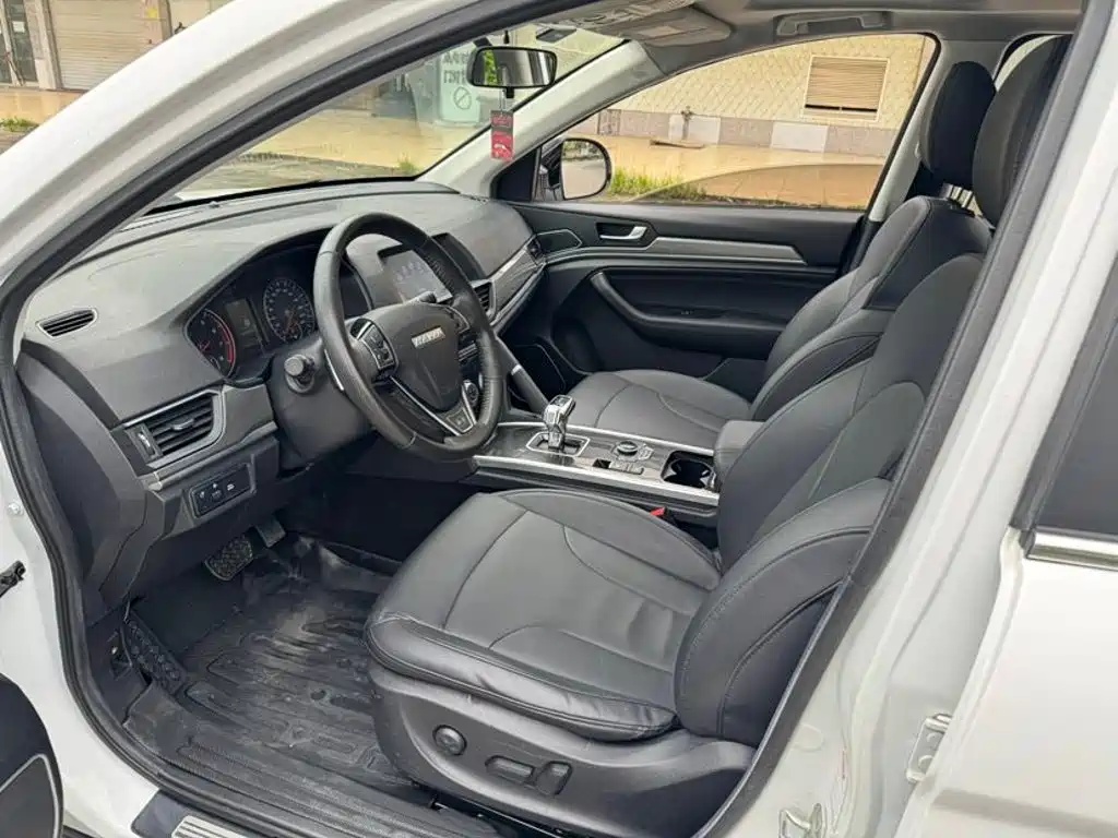 Фото 4 - Haval H6
