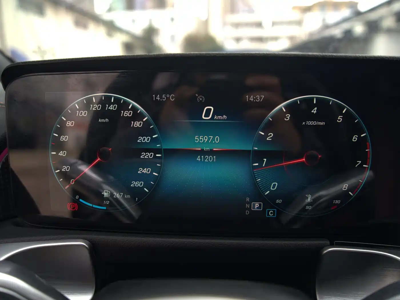 Mercedes-Benz GLB 2022 Model GLB 200 Fashion Edition фото 16