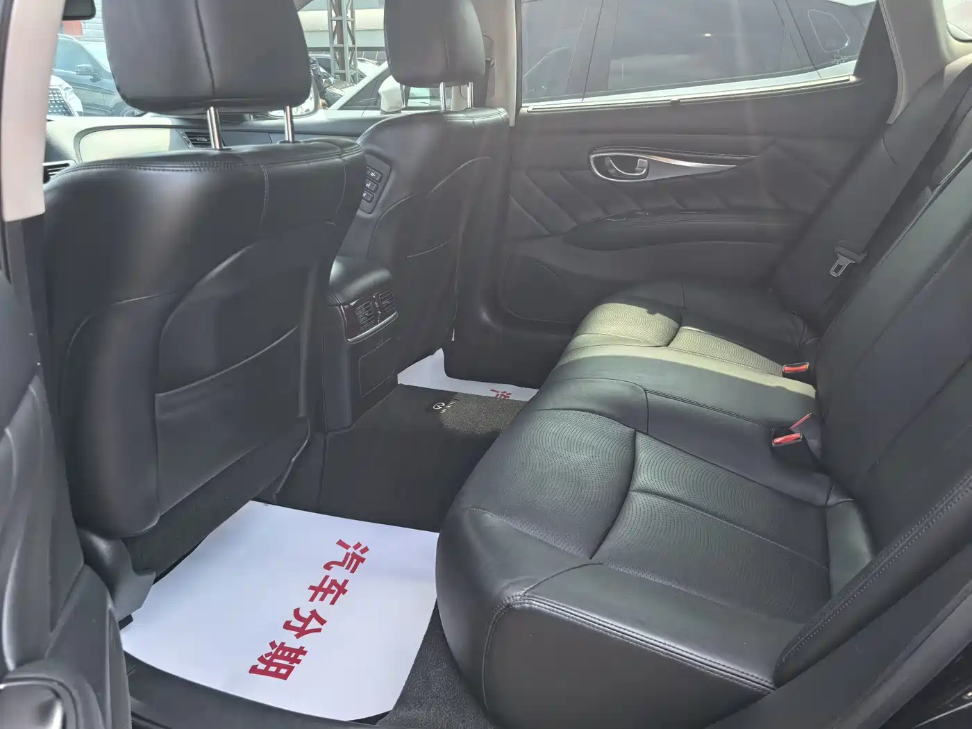 Infiniti Q70 2015 2013 Q70L 2.5L Comfort
