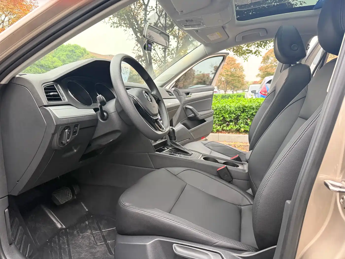 Volkswagen Lamando 2018 230TSI DSG Trend Edition фото 14