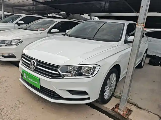 Volkswagen Bora 2022