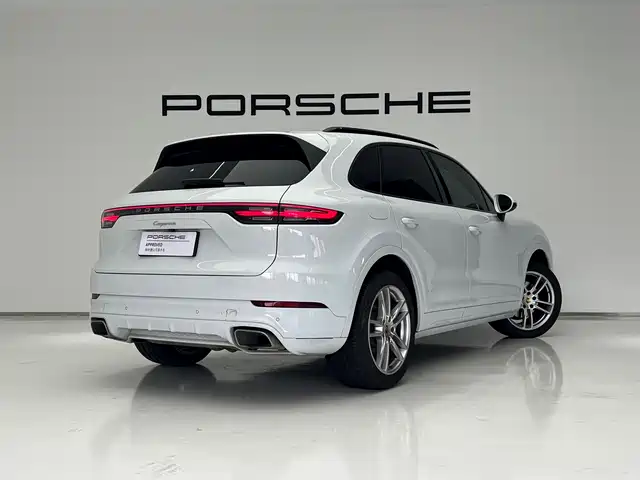Porsche Cayenne 2018 Cayenne 3.0T — фото 4
