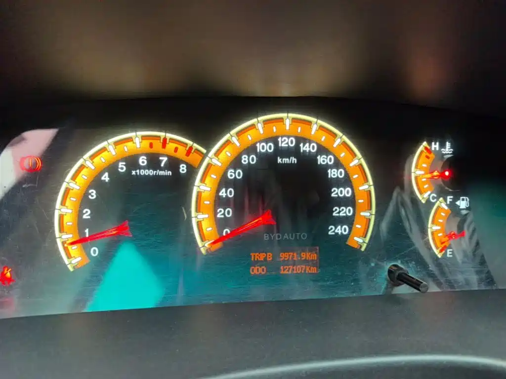 BYD F3 2015 Energy-saving Edition 1.5L Manual Luxury фото 12