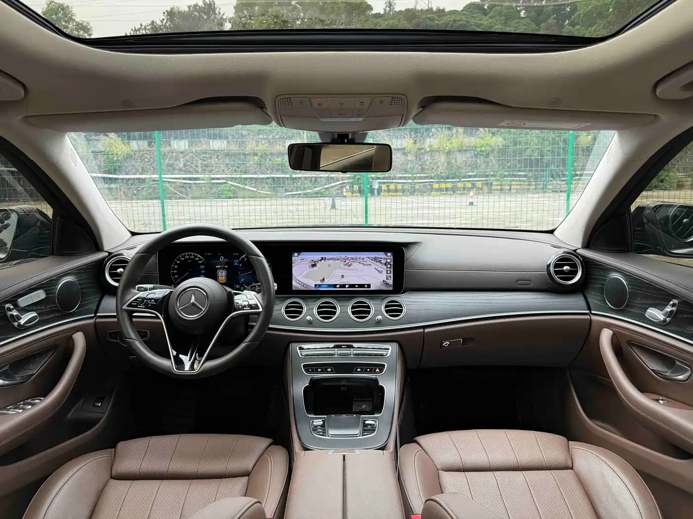 Mercedes-Benz E-Class 2023 E 260 L фото 5
