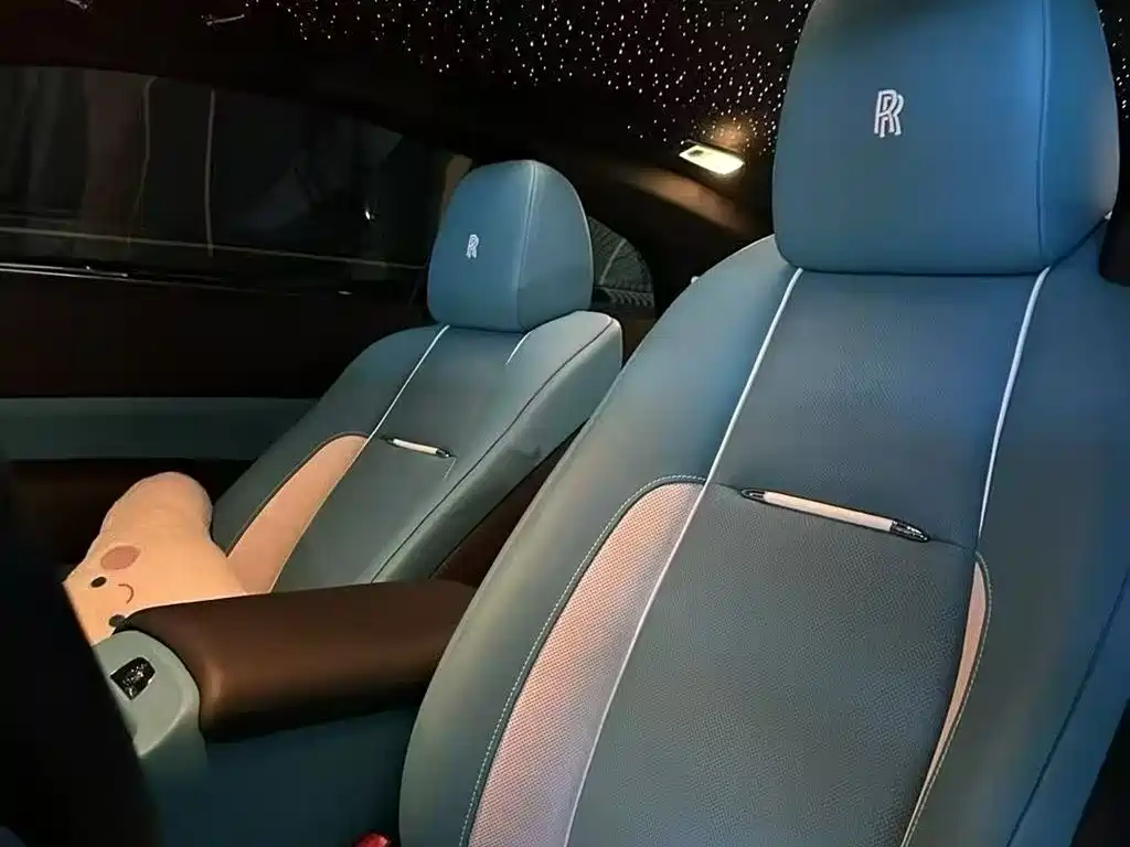 Фото 3 - Rolls-Royce Wraith