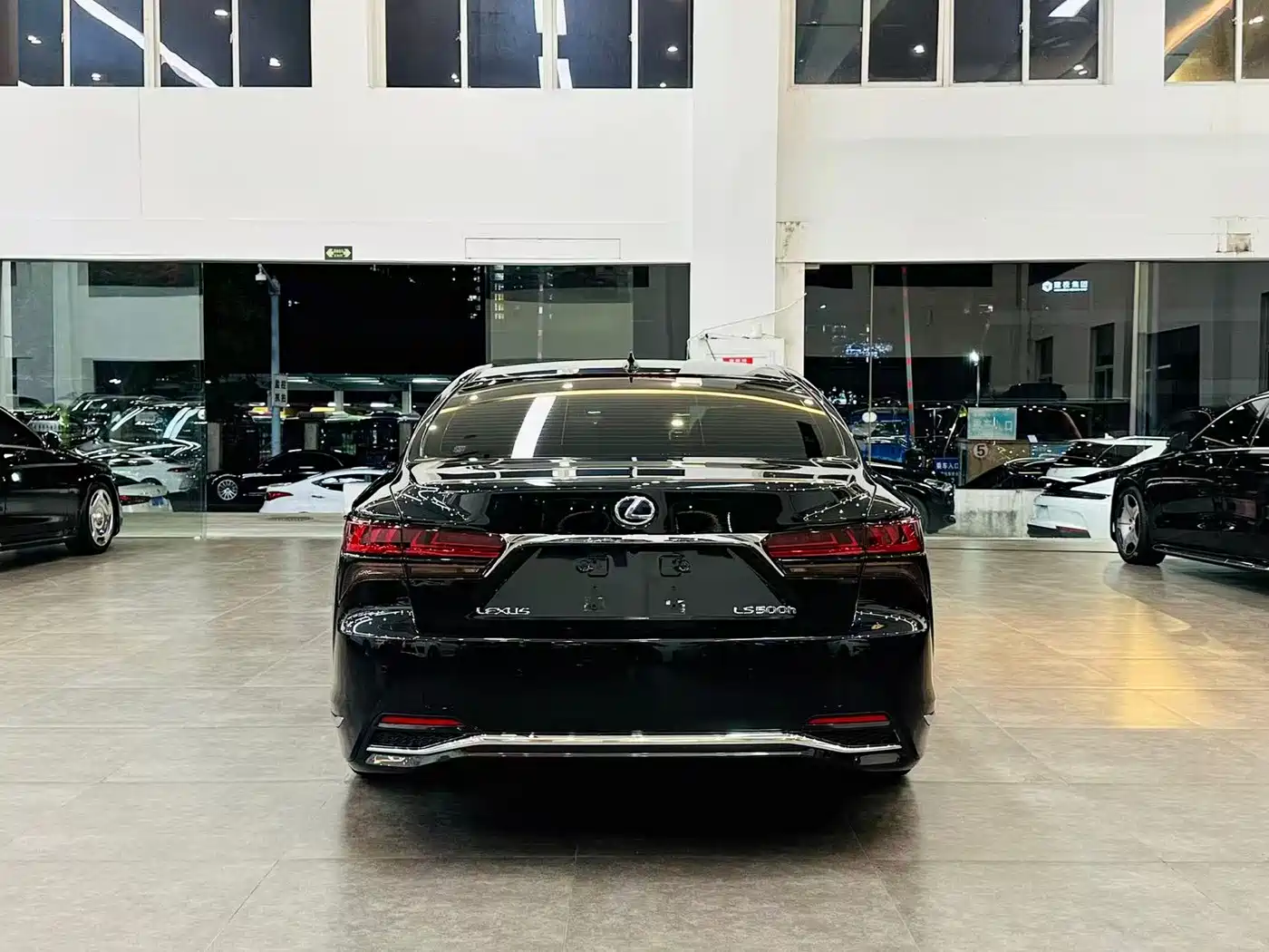 Lexus LS 2021 2021 500h Luxury Edition