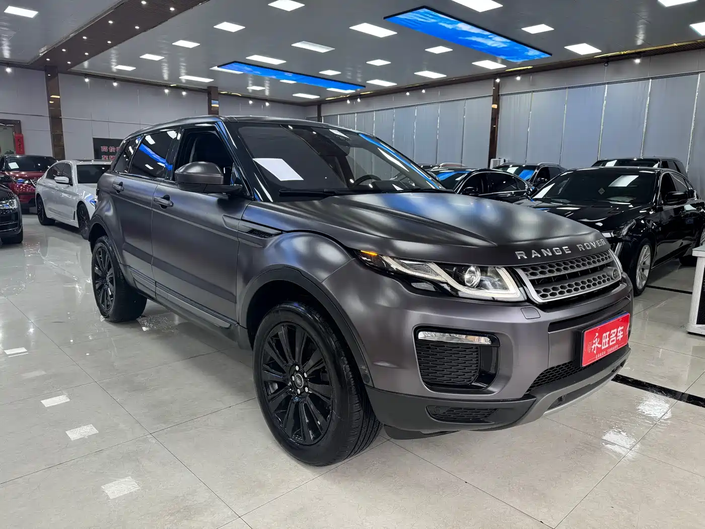 Land Rover Range Rover Evoque 2018 240PS SE Smart Edition фото 3