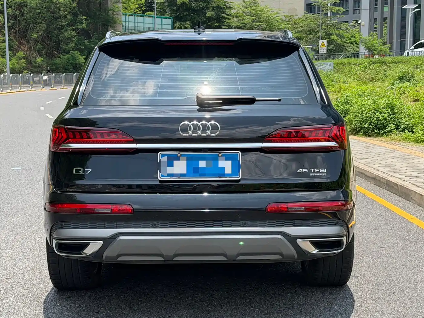 AUDI Q7