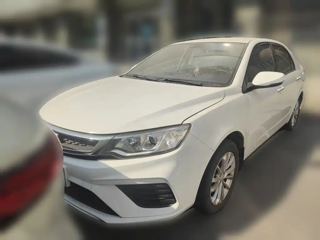 Фото 2 - Geely Vision