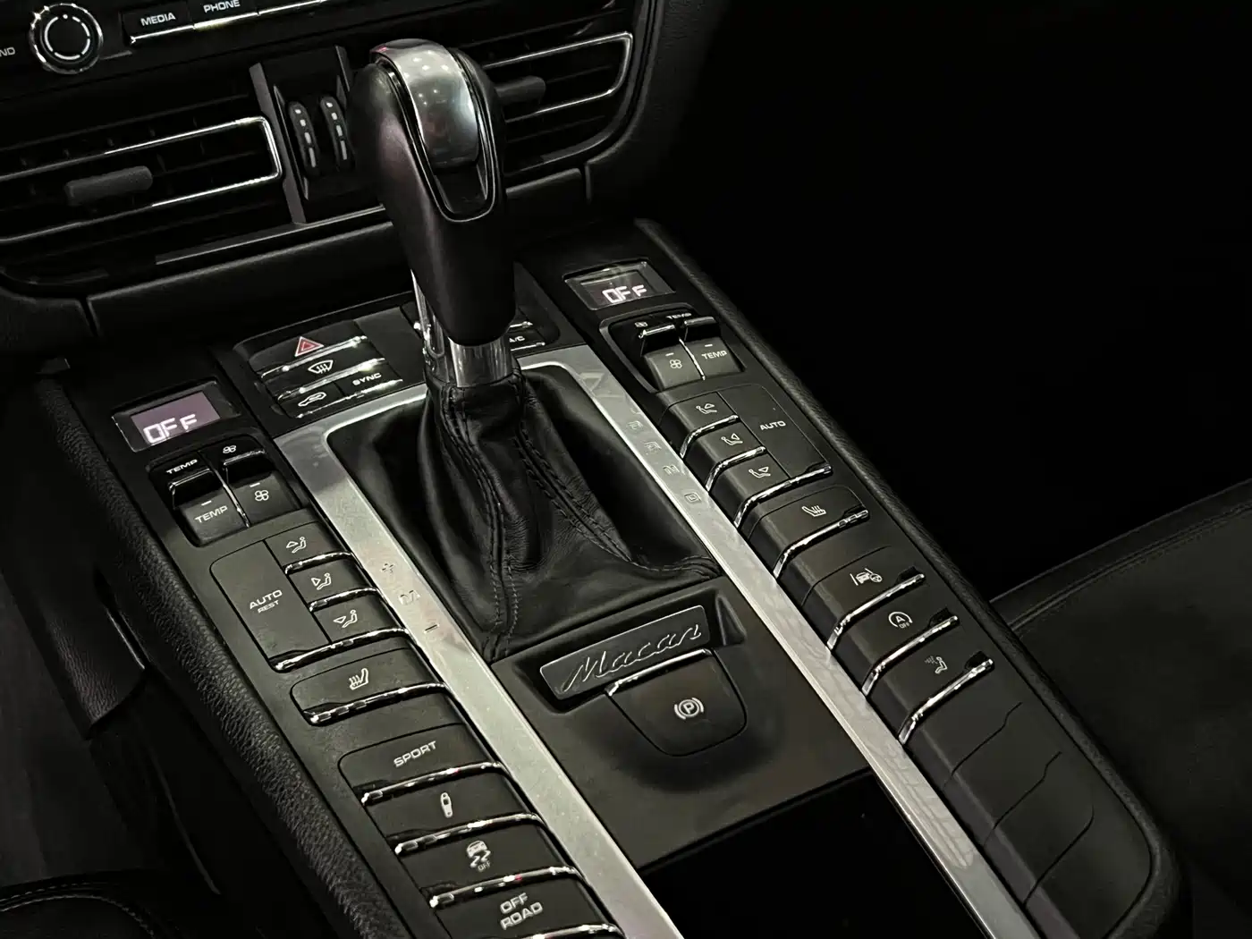 Porsche Macan 2018 Macan 2.0T фото 12