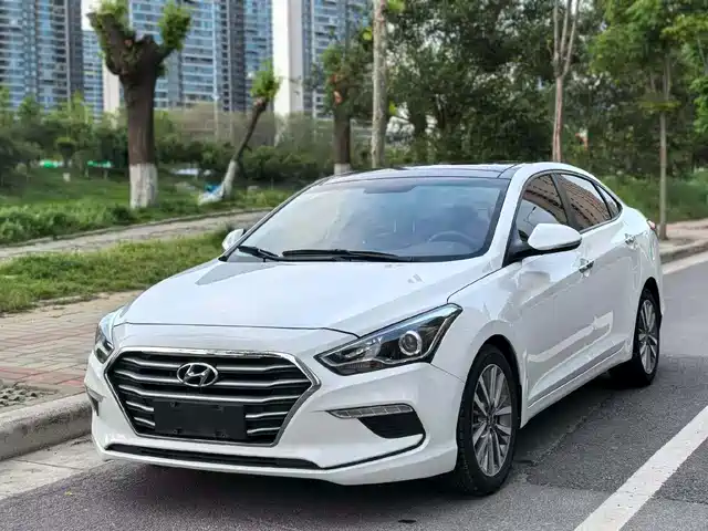 HYUNDAI NAME PICTURE