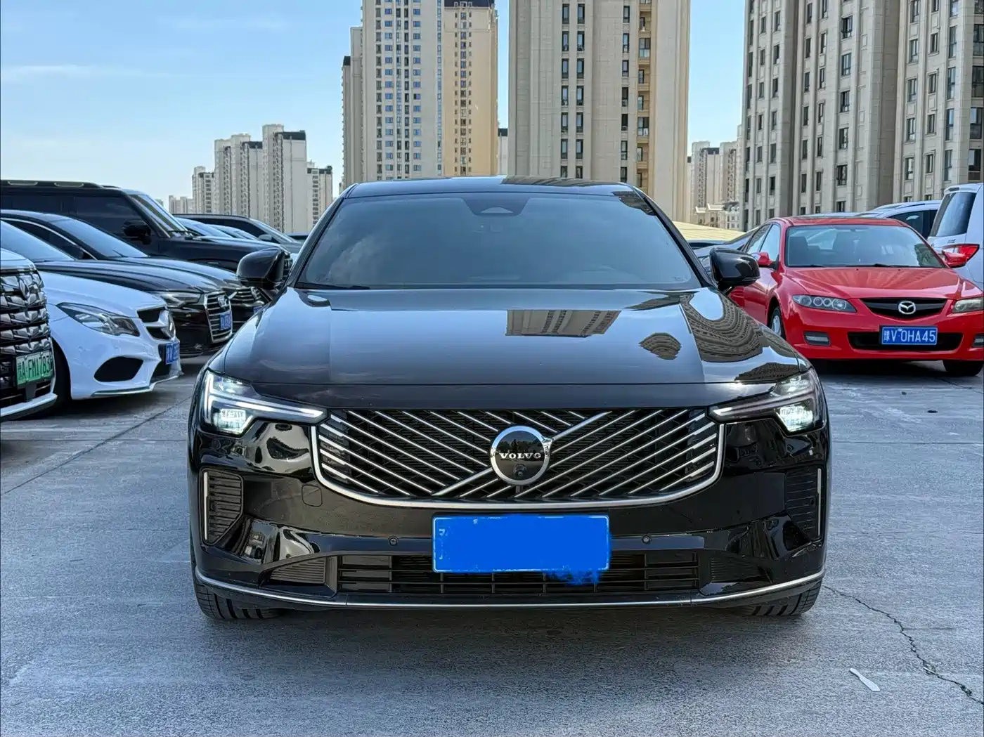 2026 Volvo S90