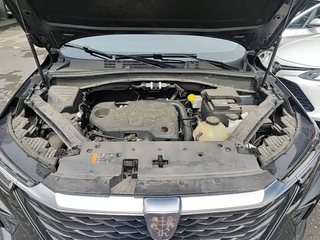 Roewe RX5 2025 2025 PLUS 330TGI Auto Trend-Setting Smart Edition