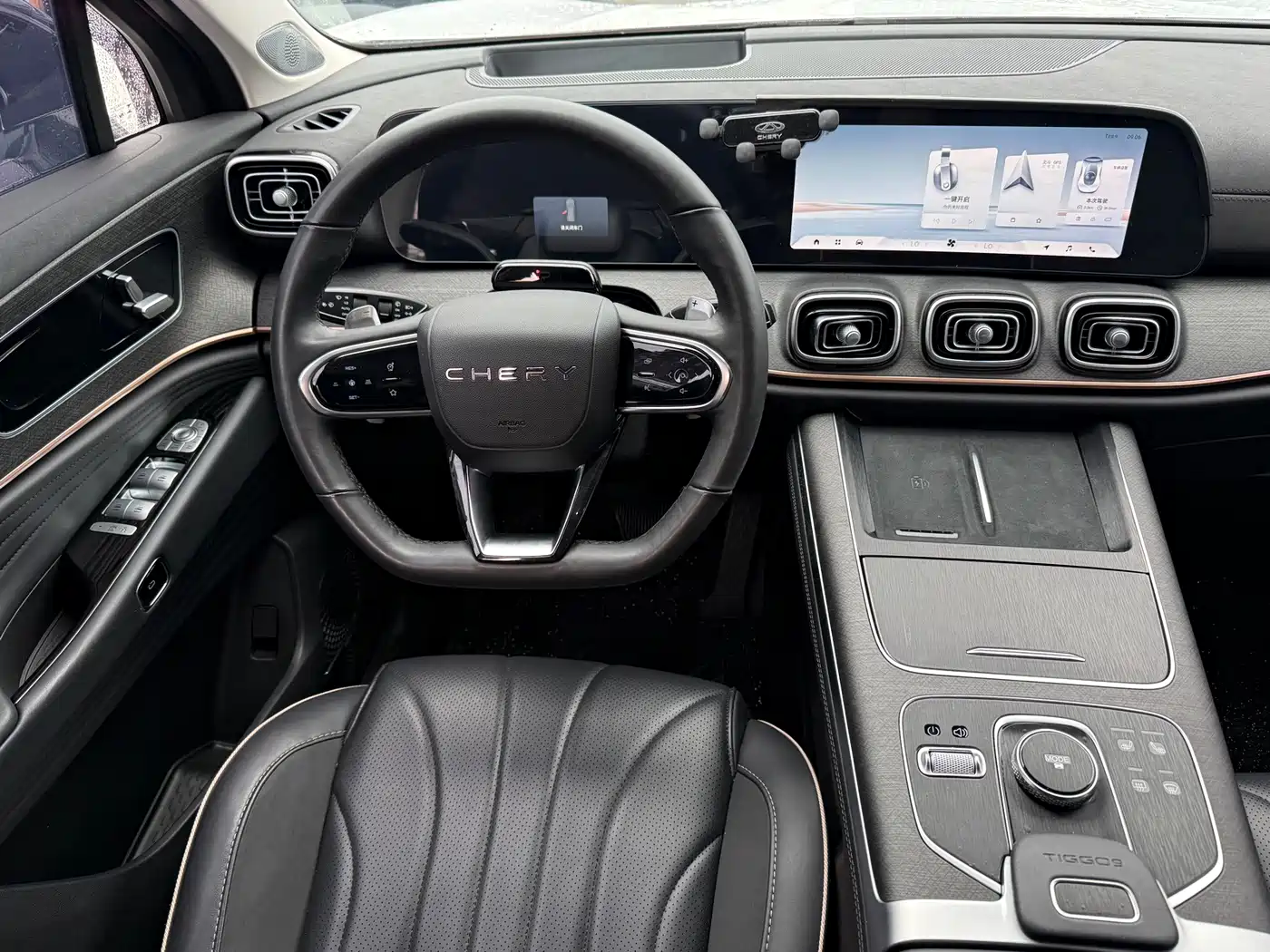 Chery Tiggo 9 2023 2023 2.0T Automatic 2WD Luxury 7-Seater