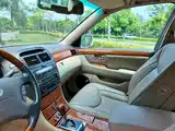 Фото 49 - Lexus LS