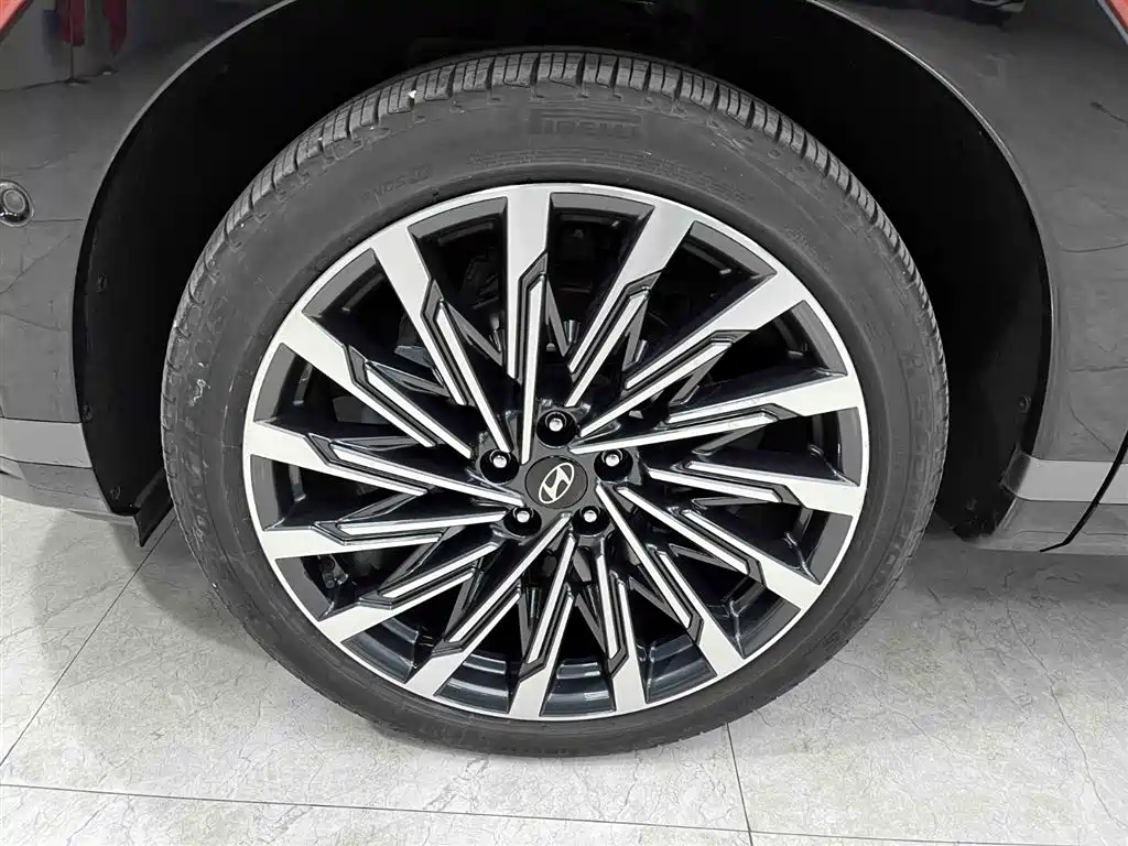Hyundai Santa Fe 2024 2.0T Connoisseur Ultra фото 22