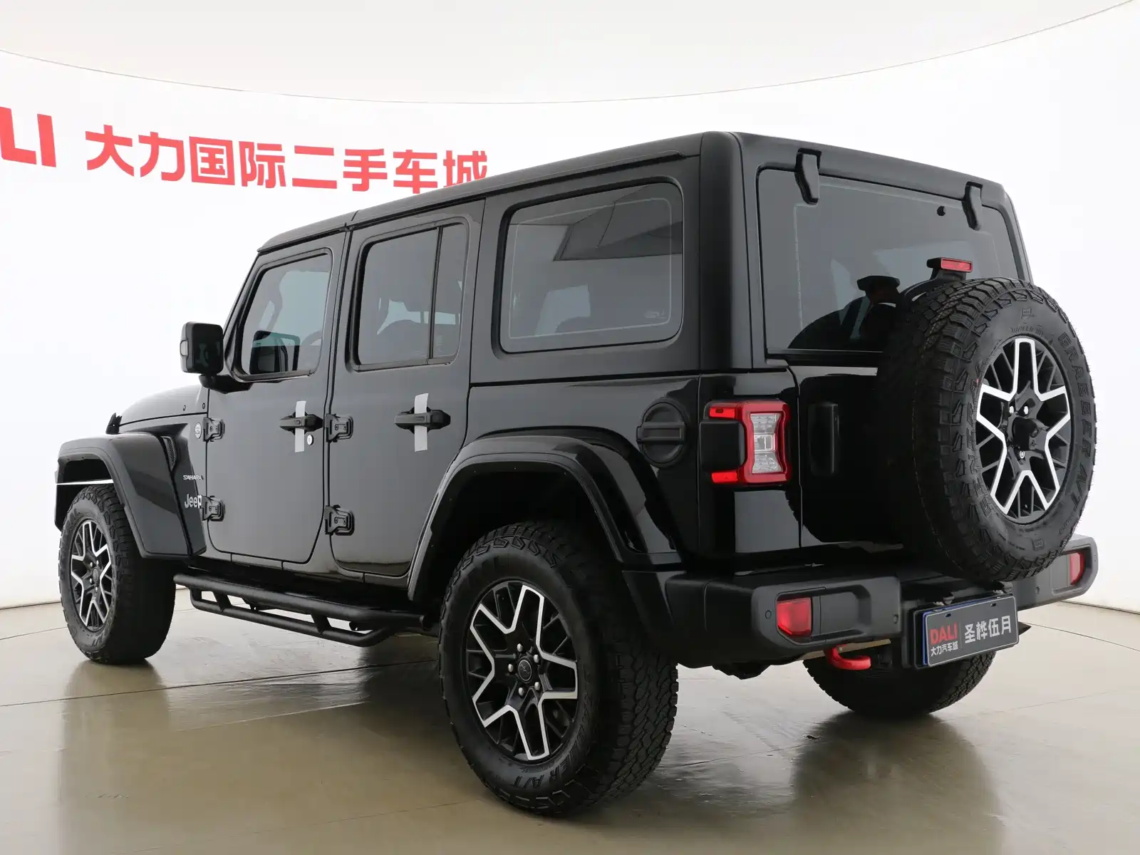 صورة 14 - Jeep Wrangler